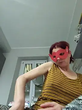 Snapshot of Vagabondainnamorata chatting on February 13, 6:59 pm Vagabondainnamorata online show from February 13, 6:59 pm