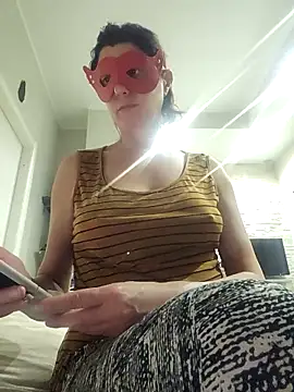 Snapshot of Vagabondainnamorata chatting on February 25, 6:50 pm Vagabondainnamorata online show from February 25, 6:50 pm