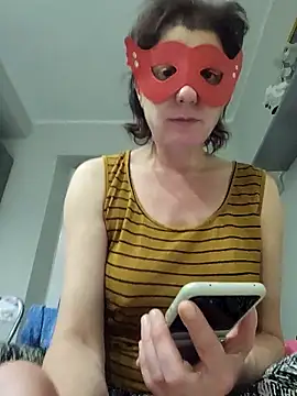 Snapshot of Vagabondainnamorata chatting on March 10, 6:57 pm Vagabondainnamorata online show from March 10, 6:57 pm