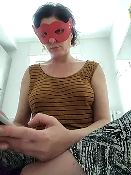 Snapshot of Vagabondainnamorata chatting on April 11, 12:20 pm Vagabondainnamorata online show from April 11, 12:20 pm