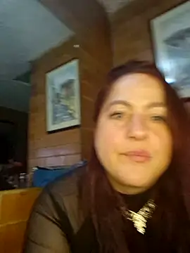 Snapshot of Scarlett45_ chatting on February 8, 1:32 am Scarlett45 online show from February 8, 1:32 am