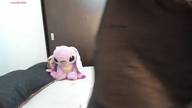 Hannah Baileyy online show from April 5, 10:40 pm