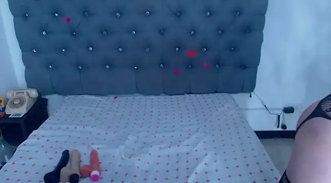 XxMiaSexxyHotxX online show from March 1, 1:40 pm