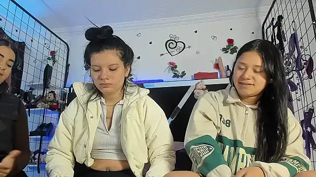 abby eemily online show from November 14, 12:15 pm