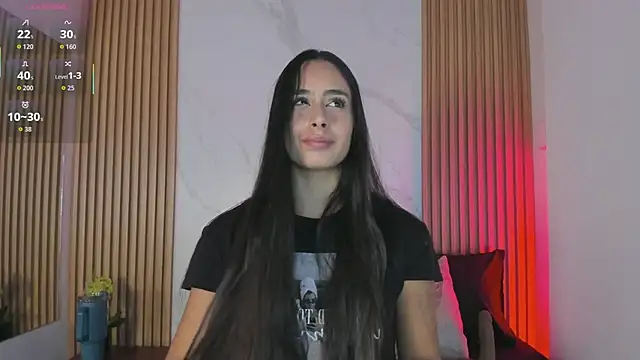 Snapshot of Julia_Martinez_ chatting on February 12, 11:38 am Julia Martinez online show from February 12, 11:38 am