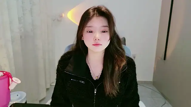 yangyang-1115 online show from December 3, 5:15 am