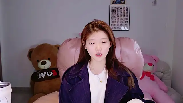 Snapshot of yangyang-1115 chatting on April 19, 4:01 am yangyang-1115 online show from April 19, 4:01 am