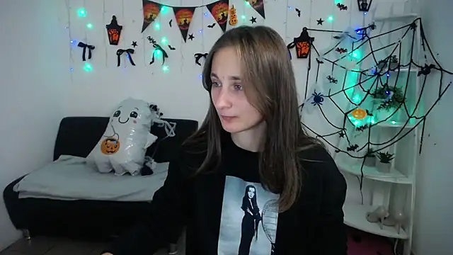 MichelLeee online show from October 31, 12:06 pm