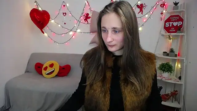 MichelLeee online show from February 5, 2:00 pm