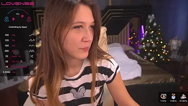 Snapshot of DreamyLinaa chatting on January 4, 5:58 am DreamyLinaa online show from January 4, 5:58 am