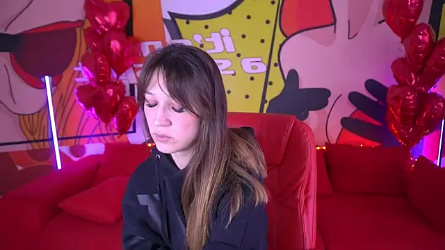 Snapshot of DreamyLinaa chatting on February 21, 7:34 am DreamyLinaa online show from February 21, 7:34 am