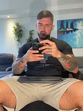 DimitriSullivan  online show from March 17, 1:25 pm