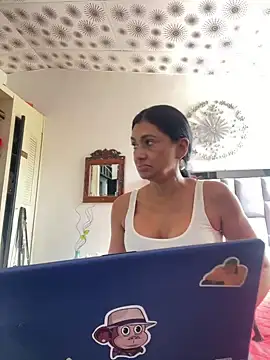 danielax50 online show from March 5, 8:00 pm