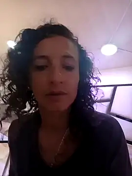 AriannaRussell  online show from May 12, 12:46 pm