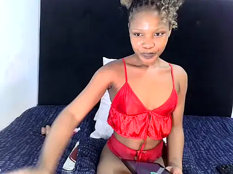 RayaBae online show from March 20, 9:08 pm