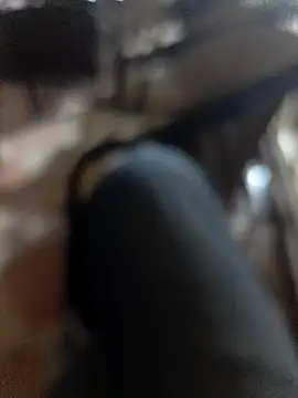 Snapshot of bandi-big-dick chatting on February 4, 7:33 pm bandi-big-dick online show from February 4, 7:33 pm