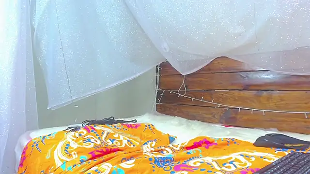 Snapshot of AndrewPherson chatting on February 22, 6:41 pm AndrewPherson online show from February 22, 6:41 pm