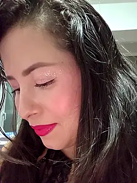 NeredaXxx online show from October 26, 8:59 pm