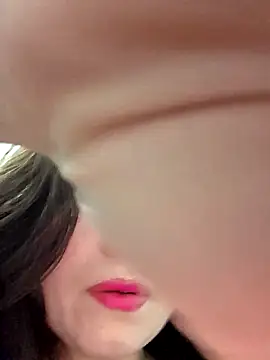 NeredaXxx online show from December 20, 10:06 pm