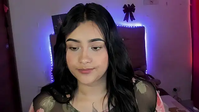 male couper online show from December 5, 9:17 pm