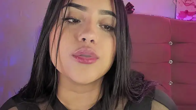 male couper online show from January 22, 3:18 pm