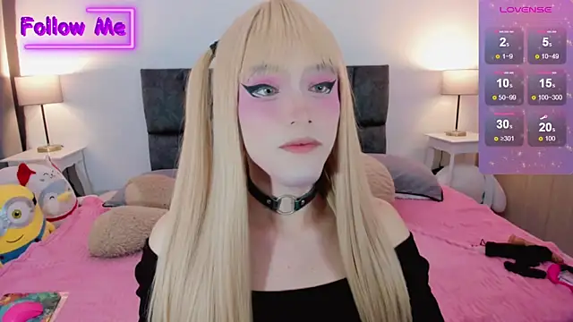 Snapshot of Kirmyy_ chatting on February 11, 9:25 pm Kirmyy  online show from February 11, 9:25 pm