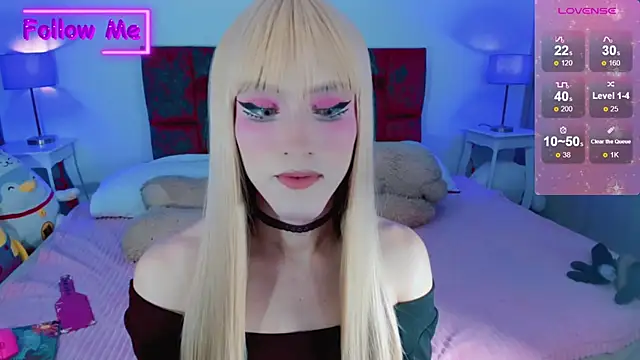 Snapshot of Kirmyy_ chatting on February 25, 11:33 pm Kirmyy  online show from February 25, 11:33 pm