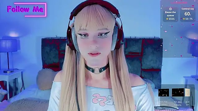 Snapshot of Kirmyy_ chatting on September 22, 9:39 pm Kirmyy  online show from September 22, 9:39 pm