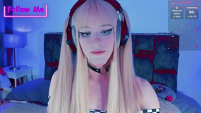 Kirmyy  online show from December 18, 9:32 pm