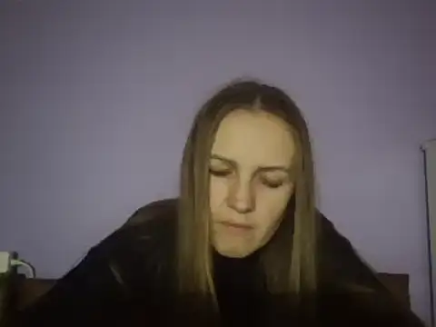 Snapshot of Milaniya261 chatting on February 12, 6:51 pm Milaniya261 online show from February 12, 6:51 pm