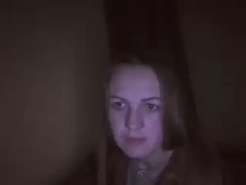 Snapshot of Milaniya261 chatting on February 22, 12:38 am Milaniya261 online show from February 22, 12:38 am