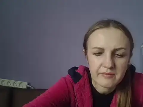 Snapshot of Milaniya261 chatting on February 27, 11:20 am Milaniya261 online show from February 27, 11:20 am