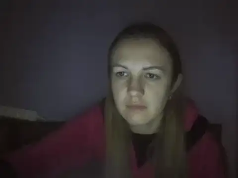 Snapshot of Milaniya261 chatting on March 1, 12:39 am Milaniya261 online show from March 1, 12:39 am