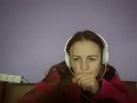 Snapshot of Milaniya261 chatting on March 1, 3:43 am Milaniya261 online show from March 1, 3:43 am