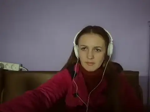 Snapshot of Milaniya261 chatting on March 5, 4:24 am Milaniya261 online show from March 5, 4:24 am