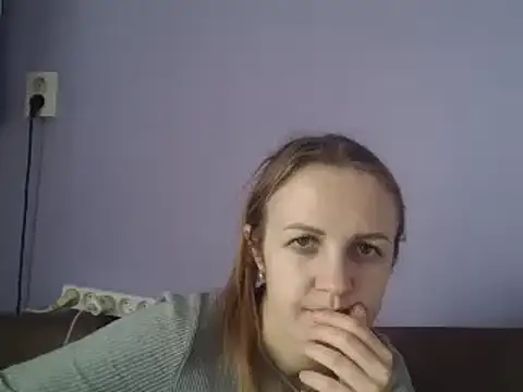 Snapshot of Milaniya261 chatting on March 15, 9:30 am Milaniya261 online show from March 15, 9:30 am