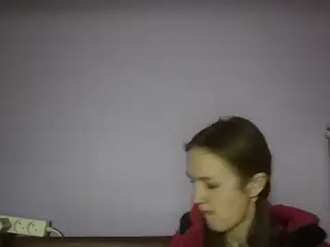 Snapshot of Milaniya261 chatting on March 15, 6:21 pm Milaniya261 online show from March 15, 6:21 pm