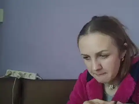 Snapshot of Milaniya261 chatting on March 19, 7:29 am Milaniya261 online show from March 19, 7:29 am