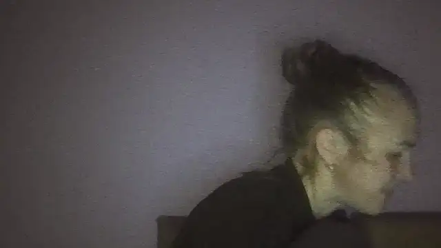 Snapshot of Milaniya261 chatting on September 27, 1:10 am Milaniya261 online show from September 27, 1:10 am