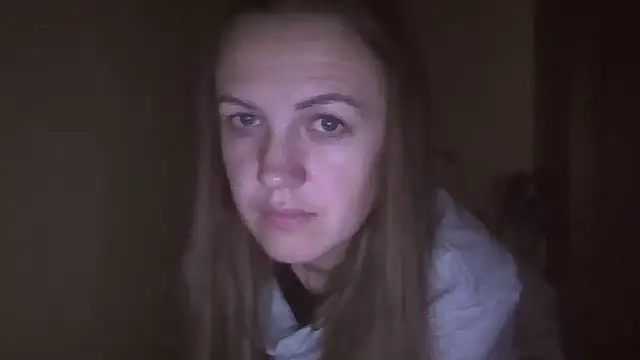 Snapshot of Milaniya261 chatting on October 15, 12:55 am Milaniya261 online show from October 15, 12:55 am