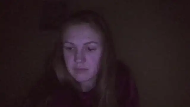 Snapshot of Milaniya261 chatting on January 17, 12:26 am Milaniya261 online show from January 17, 12:26 am