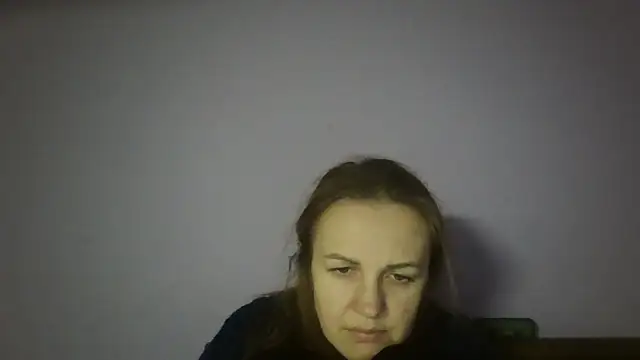 Snapshot of Milaniya261 chatting on January 19, 4:22 pm Milaniya261 online show from January 19, 4:22 pm