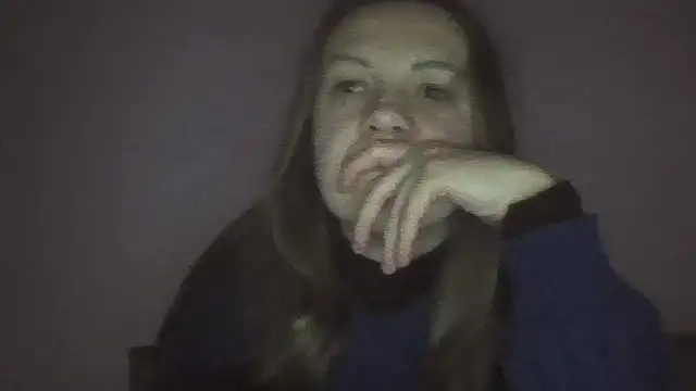 Snapshot of Milaniya261 chatting on February 3, 2:53 am Milaniya261 online show from February 3, 2:53 am