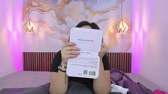 MelissaGilll online show from October 10, 7:35 pm