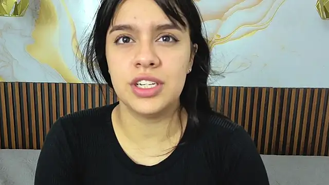 Snapshot of MelissaGilll chatting on March 2, 7:54 pm MelissaGilll online show from March 2, 7:54 pm