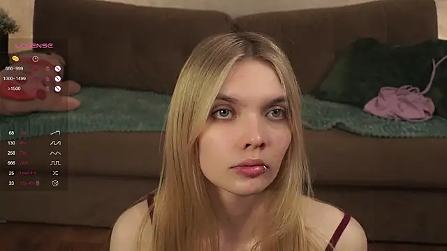 Snapshot of HildGalen chatting on December 10, 2:48 am HildGalen online show from December 10, 2:48 am