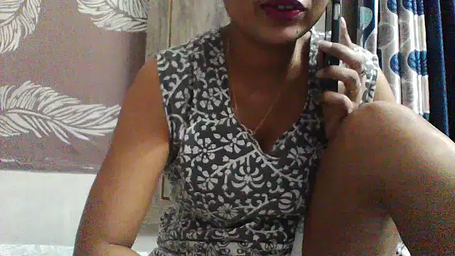 Snapshot of shalini_fire chatting on June 15, 9:11 am shalini fire online show from June 15, 9:11 am