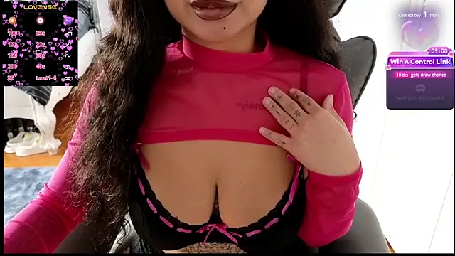 Snapshot of thebrattyprincess chatting on January 21, 6:34 pm thebrattyprincess online show from January 21, 6:34 pm