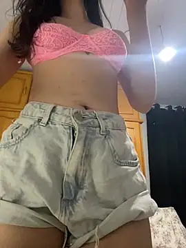 Morguisssz online show from December 14, 4:45 am