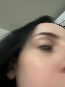 Morguisssz online show from April 3, 12:41 am